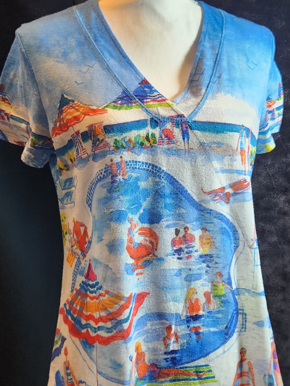 Niyama Sol Blue V-Neck Beach & Pool Print Tee